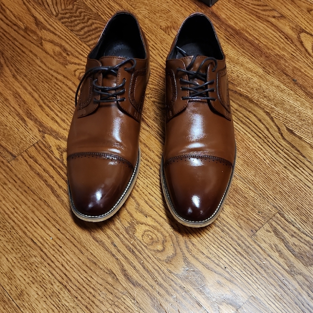 Classic Tan Leather Oxfords for Men